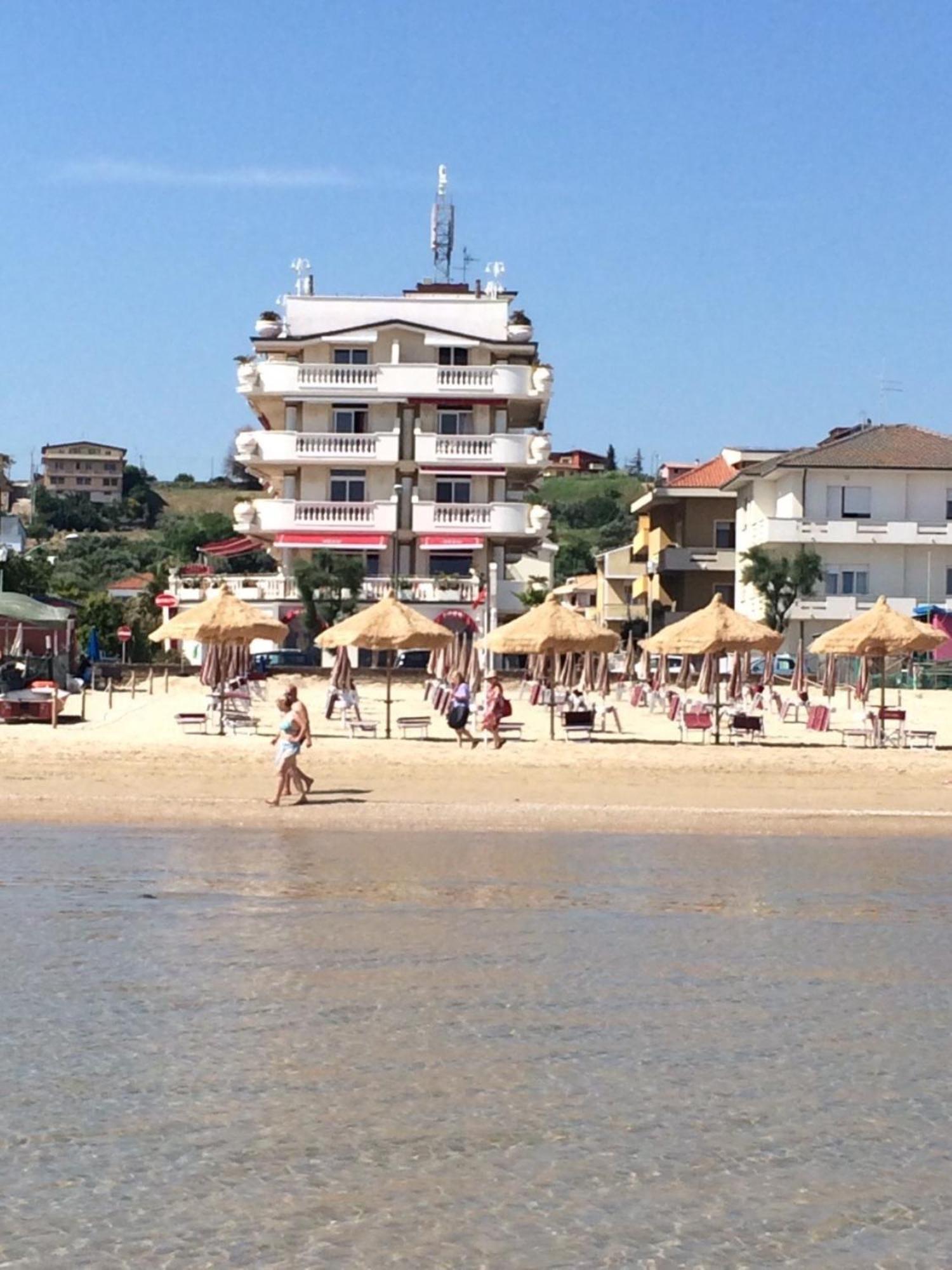 Hotel Guerra Francavilla Al Mare Exterior foto