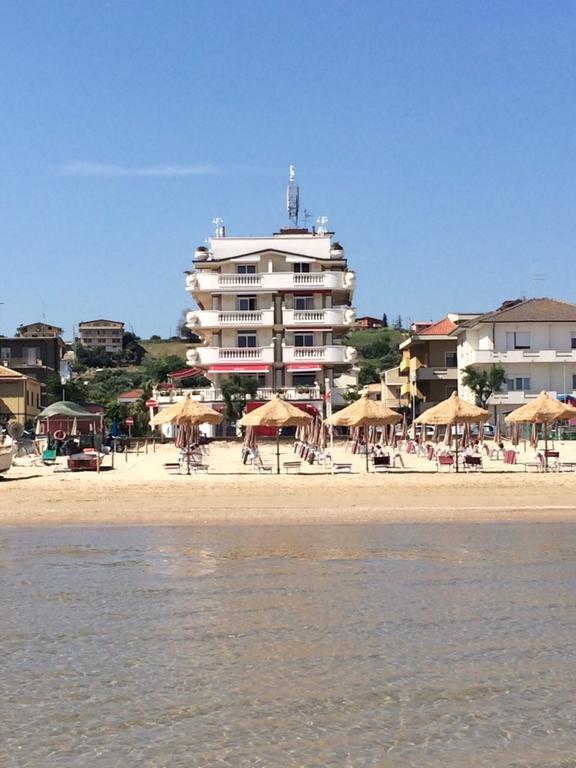 Hotel Guerra Francavilla Al Mare Exterior foto